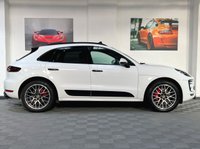 USED 2016 66 PORSCHE MACAN 3.0 GTS PDK 5d 355 BHP PAN ROOF / MASSIVE SPEC LIST!!