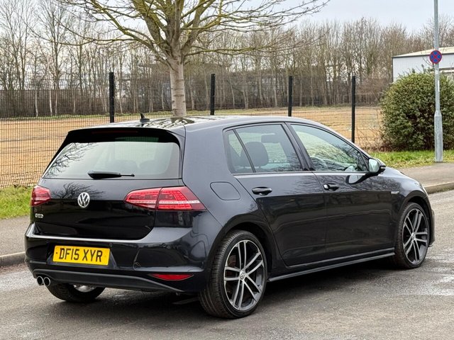 2015 Volkswagen Golf - Photo 5