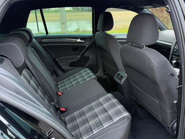 2015 Volkswagen Golf - Photo 10