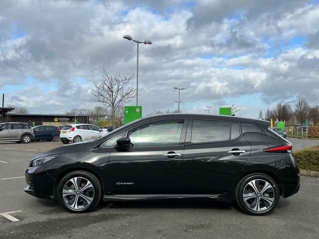 2018 Nissan Leaf - Photo 5