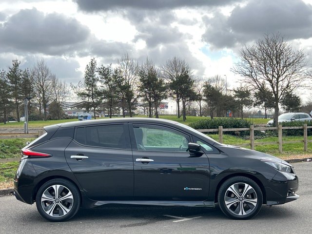 2018 Nissan Leaf - Photo 6