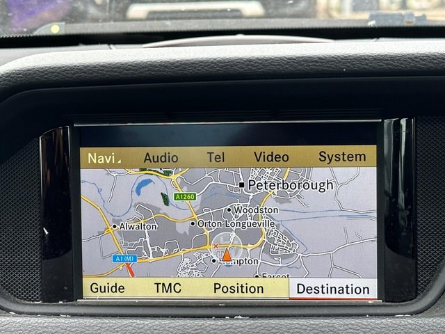 2011 Mercedes-Benz E-Class - Photo 5