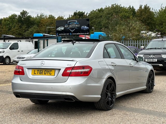 2011 Mercedes-Benz E-Class - Photo 4