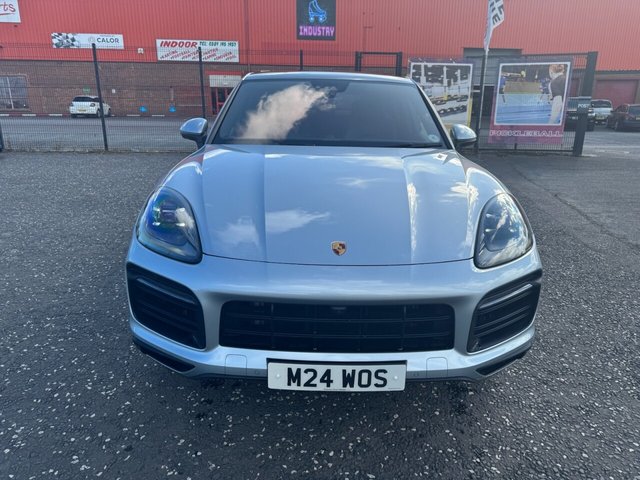 2023 PORSCHE CAYENNE - Photo 2