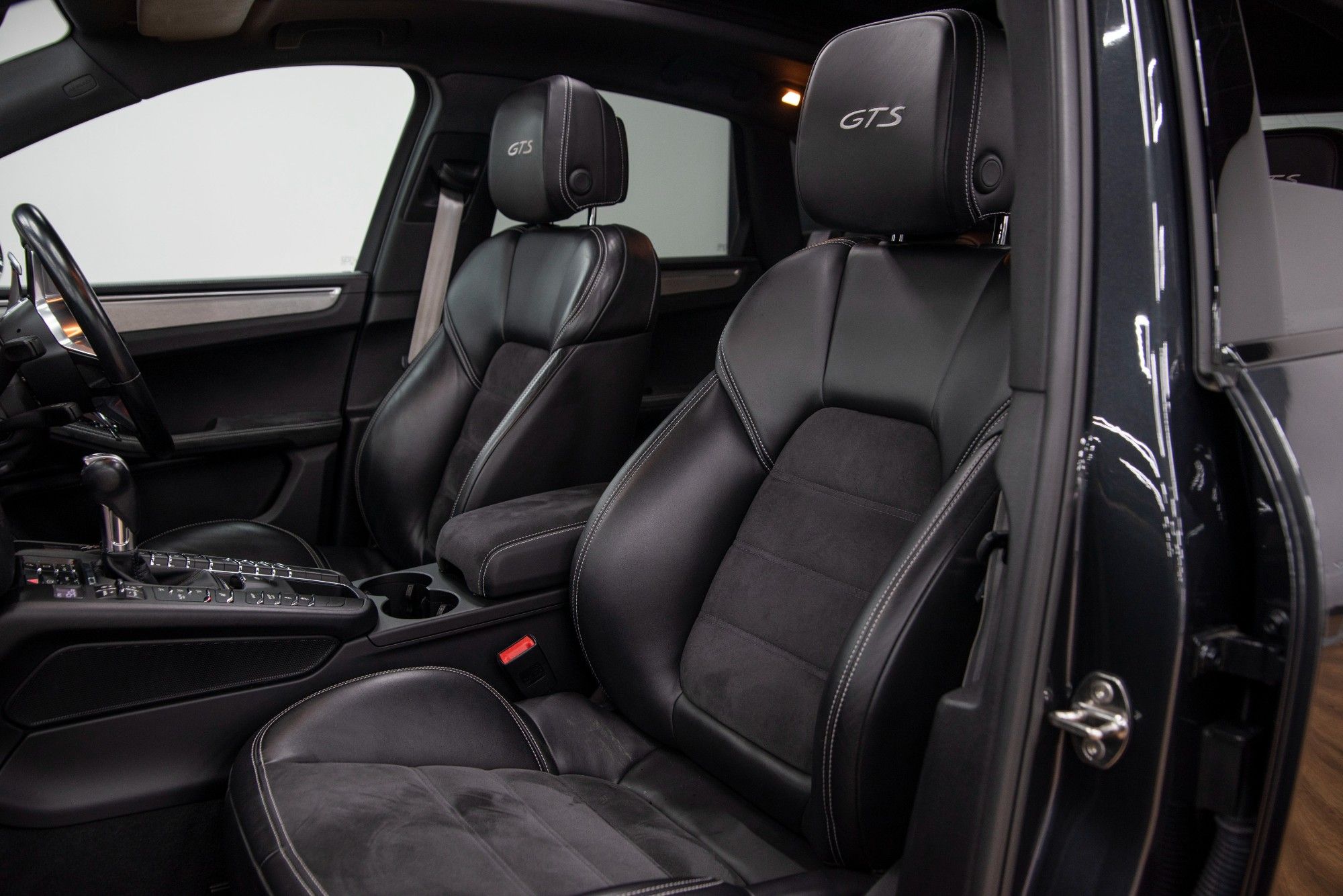 USED 2018 18 PORSCHE MACAN 3.0 GTS PDK 5d 355 BHP 