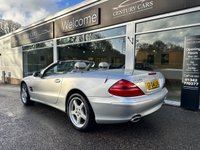 USED 2004 04 MERCEDES-BENZ SL 350 3.7 SL350 2d 245 BHP A FINE EXAMPLE THROUGHOUT