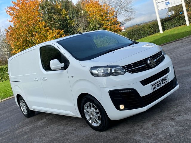 View our VAUXHALL VIVARO