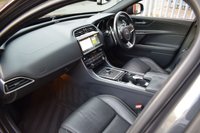 USED 2016 66 JAGUAR XE 3.0 S 4d 335 BHP PRO NAV / MERIDIAN / BLACK PK