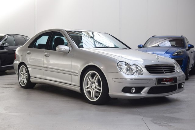 2005 55 Mercedes-Benz C 55 Amg 5.4 C55 AMG 4dr