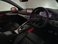 USED 2018 18 AUDI A4 2.9 RS 4 TFSI QUATTRO 5d AUTO 444 BHP Striking Glacier White, Driver Assistance Package - Tour, Head Up Display, Rear View Camera, Extended LED Lighting Package, High Beam Assist