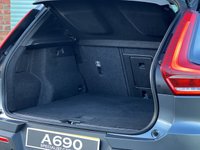 USED 2019 19 VOLVO XC40 1.5 T3 (155) R DESIGN Pro 5dr Euro 6 (Black Leather Seats, Electric Drivers Seat, Heated Windscreen, Satellite Navigation) NATIONWIDE DELIVERY - RESERVE ONLINE TODAY