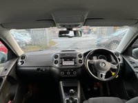USED 2012 12 VOLKSWAGEN TIGUAN 2.0 SPORT TDI 4MOTION 5d 168 BHP 