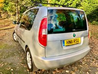 USED 2011 11 SKODA ROOMSTER 1.2 SE PLUS 5d 68 BHP PANORAMC GLASS SUNROOF//ALLOYS//CLIMATE CONTROL//REAR PARK SENSORS//ONLY GRP 6 INSURANCE//ROOF BARS//REMOTE CENTRAL LOCKING//GOOD SERVICE HISTORY X11 STAMPS//LAT SERVICED @81,000MILES 1.2 SE PLUS 5d 68 BHP PANORAMC GLASS SUNROOF//ALLOYS//CLIMATE CONTROL//REAR PARK SENSORS//ONLY GRP 6 INSURANCE//ROOF BARS//REMOTE CENTRAL LOCKING//GOOD SERVICE HISTORY X11 STAMPS//LAT SERVICED @81,000MILES