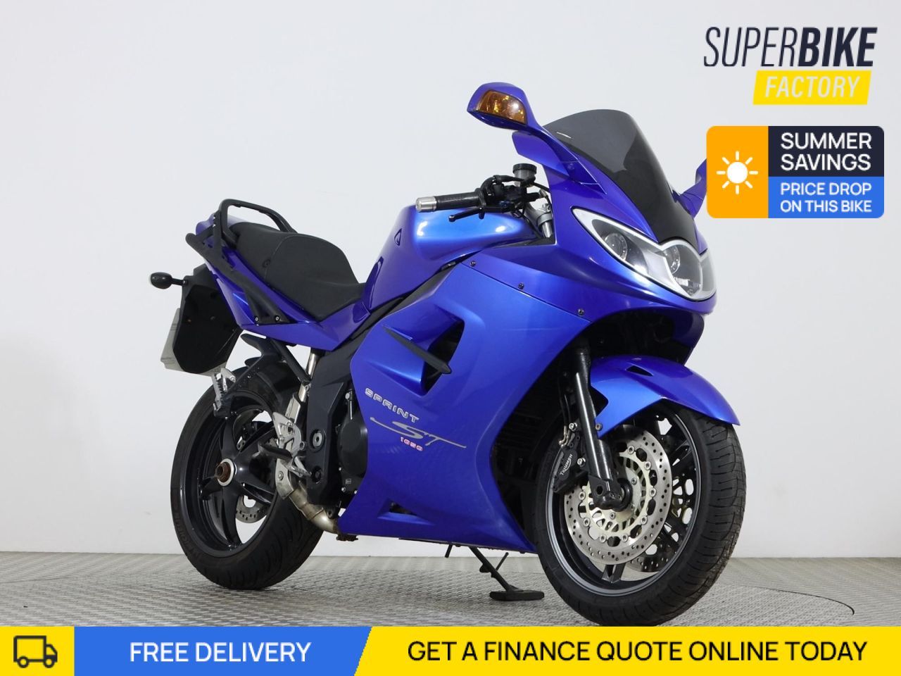 2006 TRIUMPH SPRINT ST 1050 RED with 24763 miles - Used Motorbikes