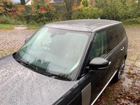 USED 2018 18 LAND ROVER RANGE ROVER 4.4 SDV8 AUTOBIOGRAPHY 5d 340 BHP STUNNING 'HUGE SPEC' (SEE LIST) 2018 RANGE ROVER AUTOBIOGRAPHY 4.4 SDV8 - AUTOMATIC PADDLE SHIFT GEARBOX - HEATED/COLED 24 WAY ELEC ADJUSTABLE PERFORATED LEATHER - TWIN GLASS ROOF - 21 INCH UPGRADE ALLOYS - 1 FORMER KEEPER  - FULL J/L/R SERVICE HISTORY - COST NEW IN EXCESS OF &pound;105K NOW RETAILING FOR LESS THAN HALF THAT FIGURE !!!