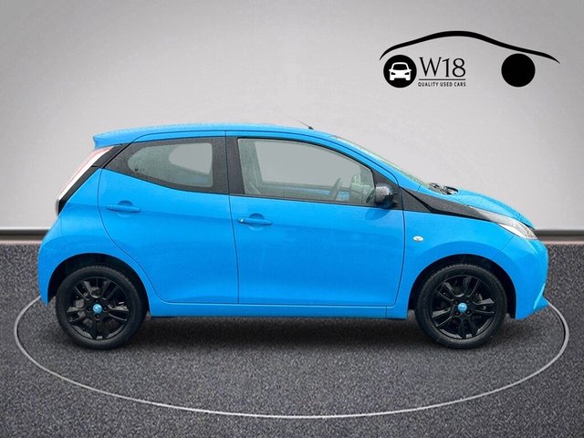 2015 TOYOTA AYGO 1.0 VVT-I X-CITE 2 5d 69 BHP - Photo 2
