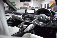 USED 2018 18 BMW M5 4.4 M5 4d 592 BHP SOFT CLOSE / COOLED & MASSAGE