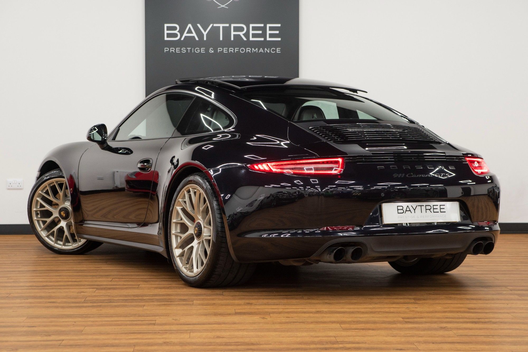 USED 2015 15 PORSCHE 911 3.8 CARRERA GTS PDK 