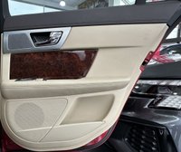 USED 2014 14 JAGUAR XF 3.0 D V6 PREMIUM LUXURY 4d 240 BHP REAR PARKING CAMERA - BLUETOOTH HANDSFREE - SATELITTE NAVIGATION - FRONT AND REAR PARKING SENSORS - HEATED FRONT SEATS - DAB RADIO