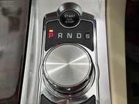 USED 2014 14 JAGUAR XF 3.0 D V6 PREMIUM LUXURY 4d 240 BHP REAR PARKING CAMERA - BLUETOOTH HANDSFREE - SATELITTE NAVIGATION - FRONT AND REAR PARKING SENSORS - HEATED FRONT SEATS - DAB RADIO