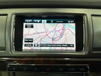 USED 2014 14 JAGUAR XF 3.0 D V6 PREMIUM LUXURY 4d 240 BHP REAR PARKING CAMERA - BLUETOOTH HANDSFREE - SATELITTE NAVIGATION - FRONT AND REAR PARKING SENSORS - HEATED FRONT SEATS - DAB RADIO
