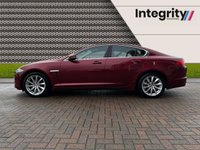 USED 2014 14 JAGUAR XF 3.0 D V6 PREMIUM LUXURY 4d 240 BHP REAR PARKING CAMERA - BLUETOOTH HANDSFREE - SATELITTE NAVIGATION - FRONT AND REAR PARKING SENSORS - HEATED FRONT SEATS - DAB RADIO