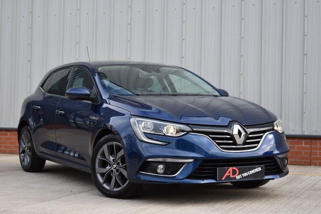 2019 68 Renault Megane 1.5 ICONIC DCI 5d 114 BHP
