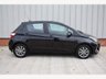 USED 2017 17 TOYOTA YARIS 1.5 VVT-I ICON TECH 5d 110 BHP BLUETOOTH - FULL HISTORY - DAB