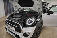 USED 2019 19 MINI HATCH COOPER 2.0 COOPER S SPORT 5d 190 BHP IN FACTORY EXTRA COLOUR CODES AND FANTASTIC SPECFICATION THIS JOHN WORKS MINI IS THE ONE TO BUY