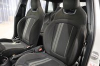 USED 2019 19 MINI HATCH COOPER 2.0 COOPER S SPORT 5d 190 BHP IN FACTORY EXTRA COLOUR CODES AND FANTASTIC SPECFICATION THIS JOHN WORKS MINI IS THE ONE TO BUY