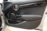 USED 2019 19 MINI HATCH COOPER 2.0 COOPER S SPORT 5d 190 BHP IN FACTORY EXTRA COLOUR CODES AND FANTASTIC SPECFICATION THIS JOHN WORKS MINI IS THE ONE TO BUY