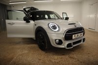 USED 2019 19 MINI HATCH COOPER 2.0 COOPER S SPORT 5d 190 BHP IN FACTORY EXTRA COLOUR CODES AND FANTASTIC SPECFICATION THIS JOHN WORKS MINI IS THE ONE TO BUY