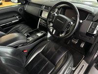 USED 2017 17 LAND ROVER RANGE ROVER 4.4 SDV8 AUTOBIOGRAPHY 5d 339 BHP ELECTRICALLY DEPLOYABLE TOWBAR - 22" 7 SPOKE GLOSS BLACK ALLOY WHEELS - BLACK PACK - LUXURY SOFT LEATHER - MERIDIAN AUDIO SYSTEM - DIGITAL TV SYSTEM - SATELITTE NAVIGATION - DAB RADIO - BLUETOOTH HANDSFREE - HEATED STEERING WHEEL - 360 DEGREE CAMERAS