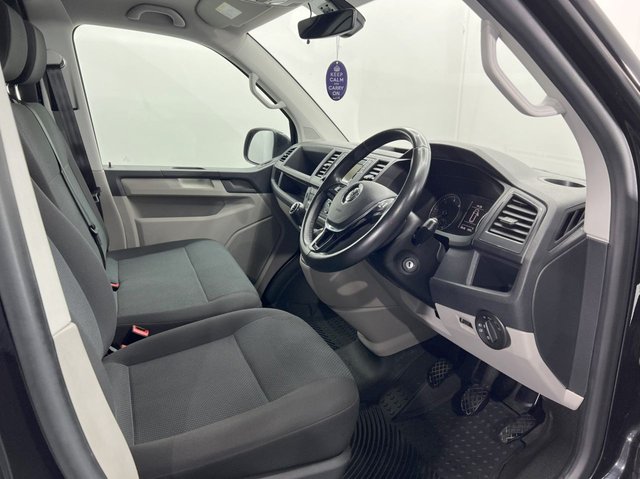 2017 VOLKSWAGEN TRANSPORTER - Photo 9