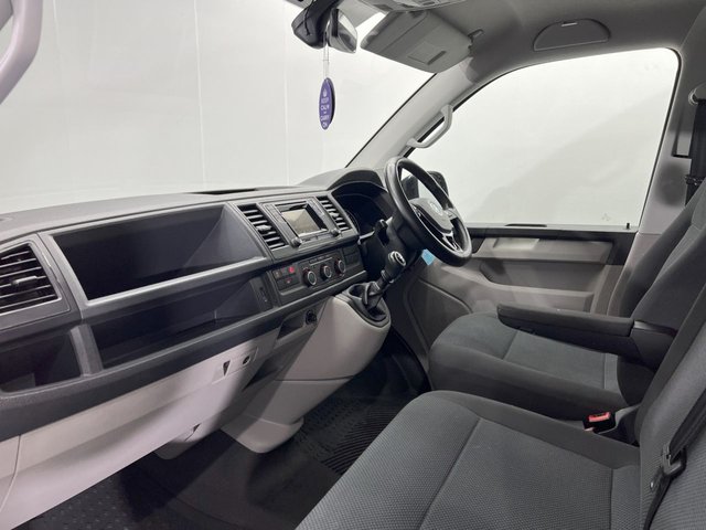 2017 VOLKSWAGEN TRANSPORTER - Photo 10