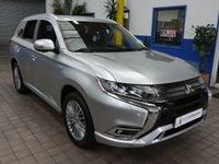 USED 2020 70 MITSUBISHI OUTLANDER 2.4 PHEV EXCEED SAFETY 5d 222 BHP SAT NAV CAMERA HEATED LEATHER PARKING SENSORS 1 OWNER MITSUBISHI WARRANTY TILL OCT 2025 LONDON PCO COMPLIANT