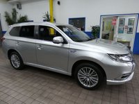 USED 2020 70 MITSUBISHI OUTLANDER 2.4 PHEV EXCEED SAFETY 5d 222 BHP SAT NAV CAMERA HEATED LEATHER PARKING SENSORS 1 OWNER MITSUBISHI WARRANTY TILL OCT 2025 LONDON PCO COMPLIANT