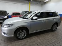 USED 2020 70 MITSUBISHI OUTLANDER 2.4 PHEV EXCEED SAFETY 5d 222 BHP SAT NAV CAMERA HEATED LEATHER PARKING SENSORS 1 OWNER MITSUBISHI WARRANTY TILL OCT 2025 LONDON PCO COMPLIANT