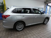 USED 2020 70 MITSUBISHI OUTLANDER 2.4 PHEV EXCEED SAFETY 5d 222 BHP SAT NAV CAMERA HEATED LEATHER PARKING SENSORS 1 OWNER MITSUBISHI WARRANTY TILL OCT 2025 LONDON PCO COMPLIANT
