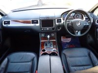 USED 2016 66 VOLKSWAGEN TOUAREG 3.0 V6 SE TDI BLUEMOTION TECHNOLOGY 5d 202 BHP www.suffolkcarcentre.co.uk - Located at Reydon