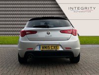USED 2015 15 ALFA ROMEO GIULIETTA 1.4 TB MULTIAIR EXCLUSIVE TCT 5d 170 BHP HEATED SEATS - BLUETOOTH HANDSFREE - DAB RADIO - 17" ALLOY WHEELS - TINTED WINDOWS - CLIMATE CONTROL