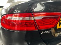 USED 2015 65 JAGUAR XE 2.0 R-SPORT 4d 178 BHP REAR PARKING CAMERA - SATELITTE NAVIGATION - BLUETOOTH HANDSFREE - DAB RADIO - HEATED SEATS