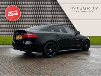 USED 2015 65 JAGUAR XE 2.0 R-SPORT 4d 178 BHP REAR PARKING CAMERA - SATELITTE NAVIGATION - BLUETOOTH HANDSFREE - DAB RADIO - HEATED SEATS