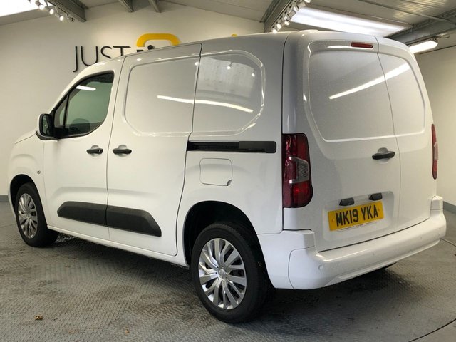 2019 Peugeot Partner - Photo 9