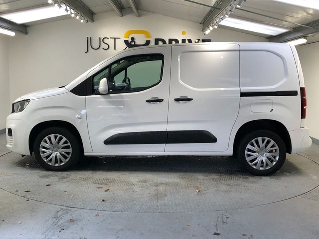 2019 Peugeot Partner - Photo 10