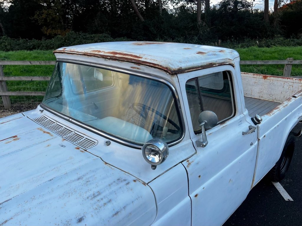 USED 1960 FORD F-100 PATINA TRUCK // 3700cc // Manual // Px swap 