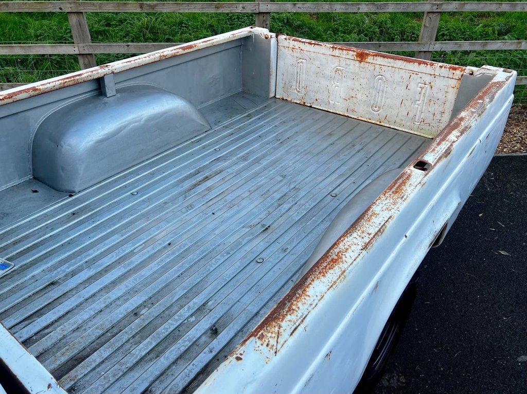 USED 1960 FORD F-100 PATINA TRUCK // 3700cc // Manual // Px swap 