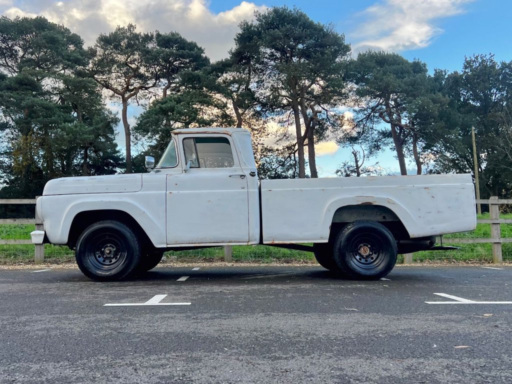 USED 1960 FORD F-100 PATINA TRUCK // 3700cc // Manual // Px swap 