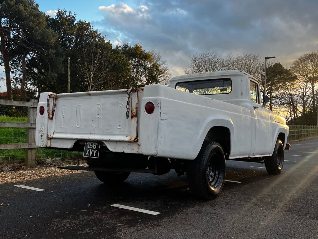 USED 1960 FORD F-100 PATINA TRUCK // 3700cc // Manual // Px swap 