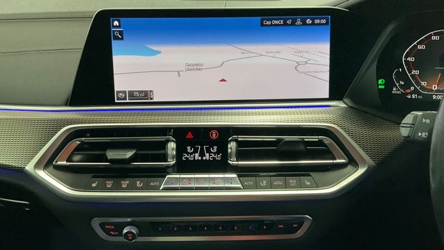 2020 BMW X5 - Photo 11